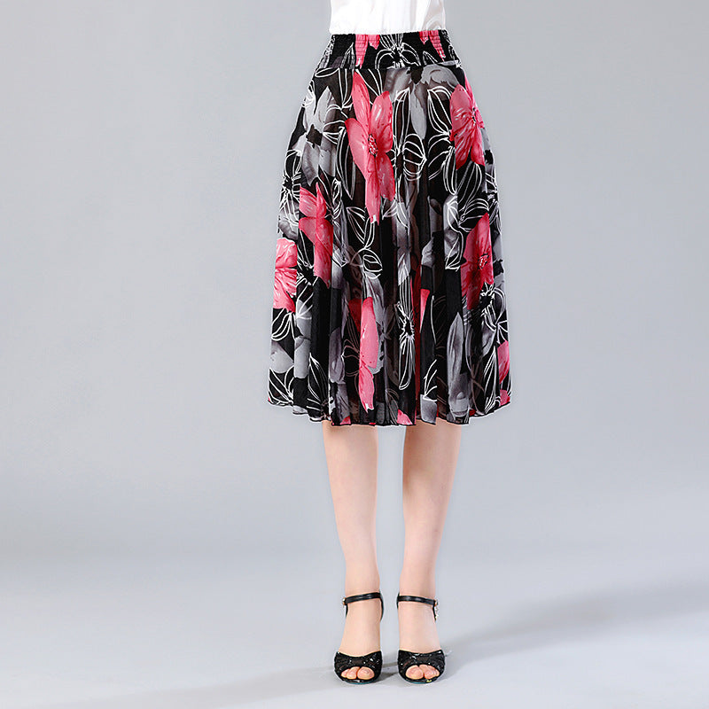 Middle-aged and elderly dancing skirts skirts